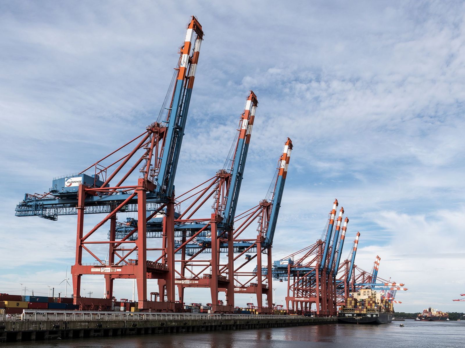 Container cranes at the port, standing for sea export